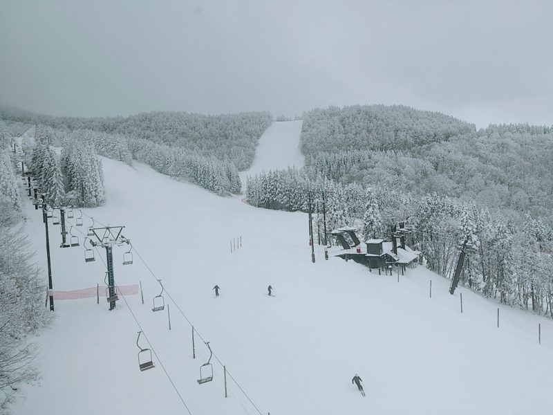 【ロープウェイ コロナガイドライン】冬の山形蔵王リフト券お得情報 Ropeway-Corona-Guidelines-and-Yamagata-Zao-Onsen-Ski-Resort-Lift-Ticket-Information-in-Winter.jpg