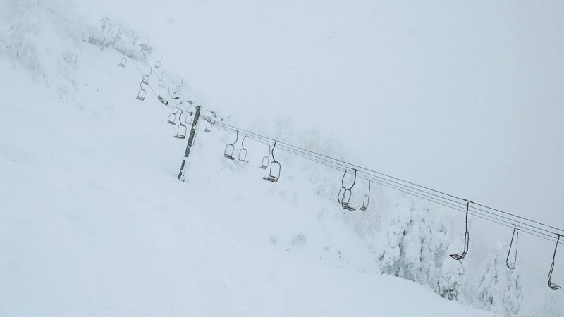 【真冬突入の1月樹氷観光 地蔵山頂駅展望台】山形蔵王温泉スキー場 Enjoy-Icemonster-Tourism-at-Yamagata-Zao-Onsen-Ski-Resort-in-Winter-January.jpg