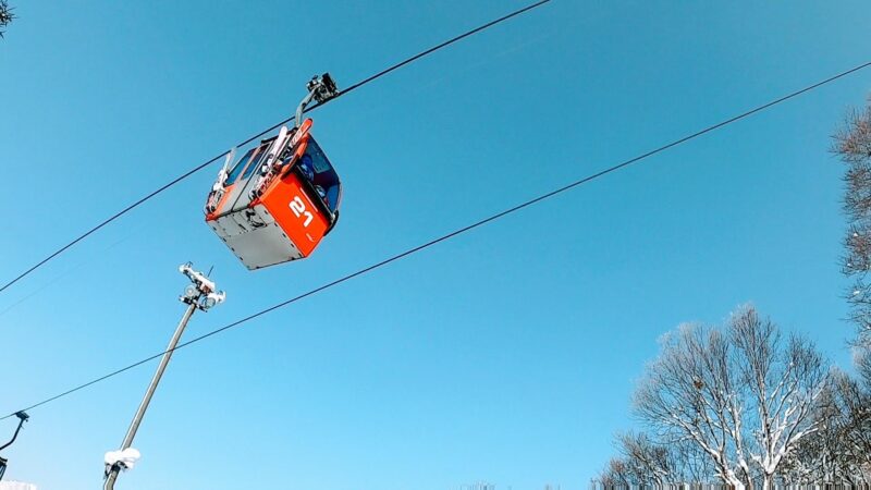 【絶景の大快晴1月 樹氷原サイドパウダー】山形蔵王温泉スキー場   Enjoy-Powder-Snow-at-Yamagata-Zao-Onsen-Ski-Resort-in-January-with-Great-Clear-Skies.jpg
