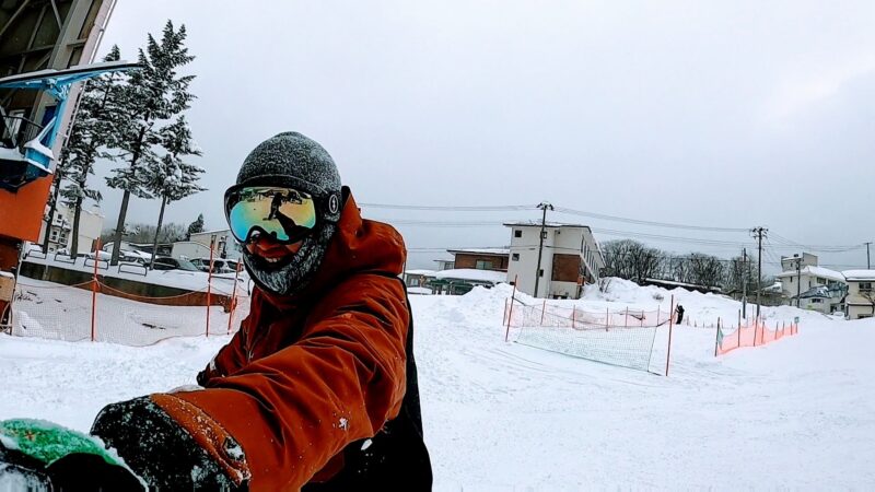 【上の台パウダー祭り 爆弾低気圧到来】運休の山形蔵王温泉スキー場 Enjoying-great-powder-snow-at-Uwanodai-area-of-Yamagata-Zao-Onsen-Ski-Resort.jpg