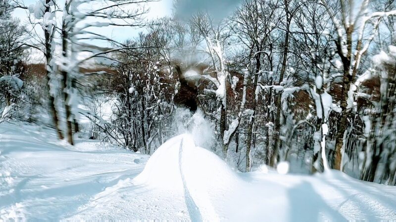 【ZAOツアーアテンド 楽しいスノーボード】山形蔵王温泉スキー場 Attend-Yamagata-Zao-Onsen-Ski-Resort-for-a-fun-snowboard-tour.jpg