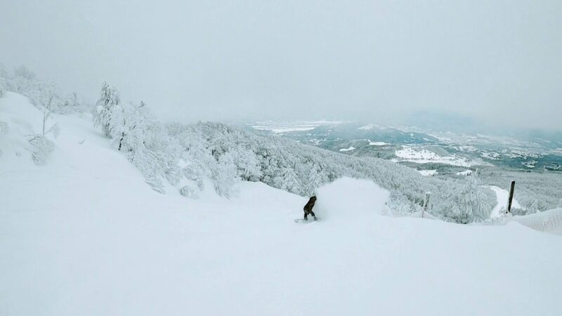 【今季最高の横倉の壁 災害級の大嵐緊急避難】山形蔵王温泉スキー場 Yokokuranokabe-and-Kurohime-Area-Yamagata-Zao-Onsen-Ski-Resort.the-best-of-the-season.jpg