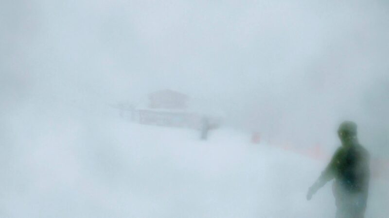 【今季最高の横倉の壁 災害級の大嵐緊急避難】山形蔵王温泉スキー場 Yamagata-Zao-Onsen-Ski-Resort-in-a-Big-Storm-in-an-Instant.jpg
