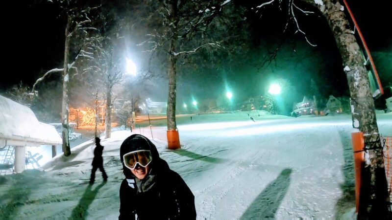【ナイター滑ろう会 上の台大雪スノーボード】山形蔵王温泉スキー場 Uwanodai-night-skiing-party-at-Yamagata-Zao-Onsen-Ski-Resort.jpg