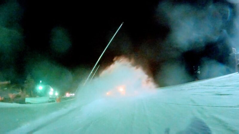 【ナイター滑ろう会 上の台大雪スノーボード】山形蔵王温泉スキー場 Uwanodai-night-skiing-party-at-Yamagata-Zao-Onsen-Ski-Resort.jpg