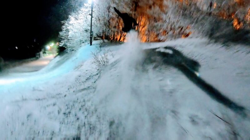【ナイター滑ろう会 上の台大雪スノーボード】山形蔵王温泉スキー場 Uwanodai-night-skiing-party-at-Yamagata-Zao-Onsen-Ski-Resort.jpg