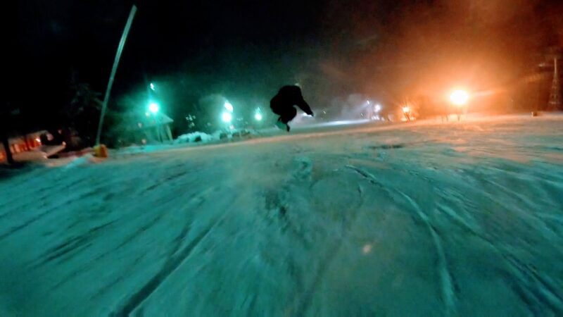 【ナイター滑ろう会 上の台大雪スノーボード】山形蔵王温泉スキー場 Uwanodai-night-skiing-party-at-Yamagata-Zao-Onsen-Ski-Resort.jpg