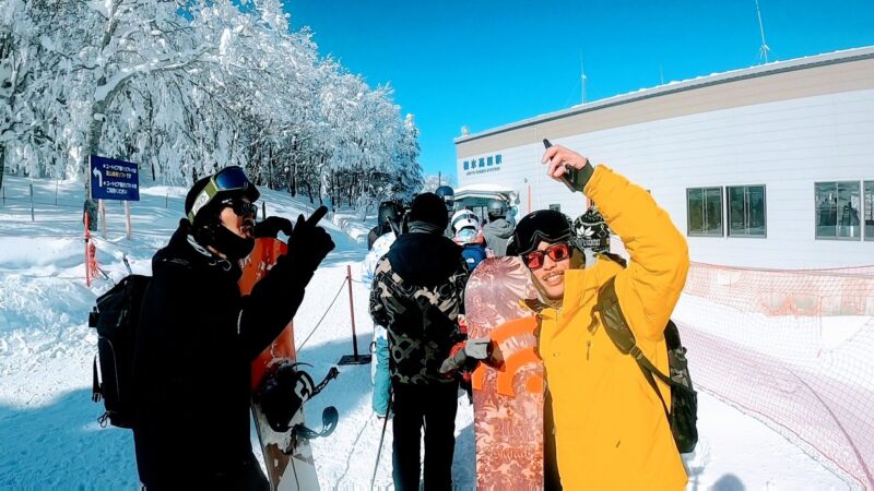 【絶景2月大快晴 真冬の蔵王山熊野岳とお釜】山形蔵王温泉スキー場 Yamagata-Zao-Onsen-Ski-Resort-in-February-with-Great-Weather.jpg
