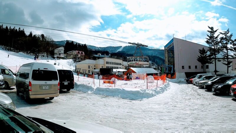 【中央高原雪山トレッキング 五郎岳と三郎岳】山形蔵王温泉スキー場 Trekking-to-Mt.Goro-and-Mt.Saburo-in-the-central-area-of-Yamagata-Zao-Onsen-Ski-Resort.jpg