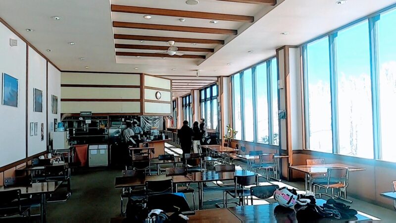 【レストラン山頂 雲上の樹氷絶景レストラン】山形蔵王温泉スキー場   Restaurant-SANCHO-at-Yamagata-Zao-Onsen-Ski-Resort.jpg