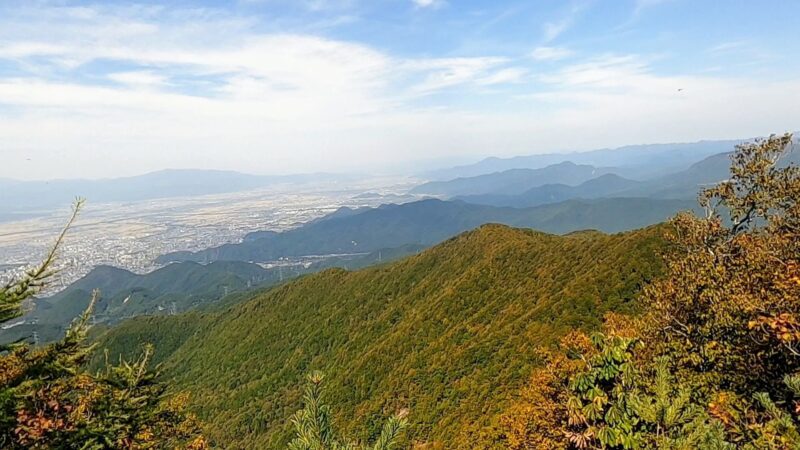 【紅葉見頃の10月空中散歩 秋の瀧山登山道】山形蔵王温泉スキー場  Enjoy-Mt.ryuzan-trekking-and-spectacular-views-from-the-ropeway-at-Yamagata-Zao-Onsen-Ski-Resort-in-October-in-autumn.jpg